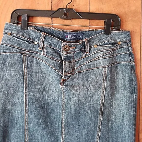 Baccini Denim Skirt Womens Size 10 Blue Stretch Jean Skirt Ruffle Hem Knee Lengt - Picture 2 of 4